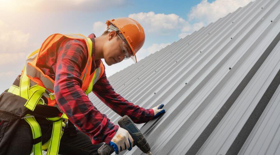Professional Emergency Roof Repairs services in Mill Run, PA